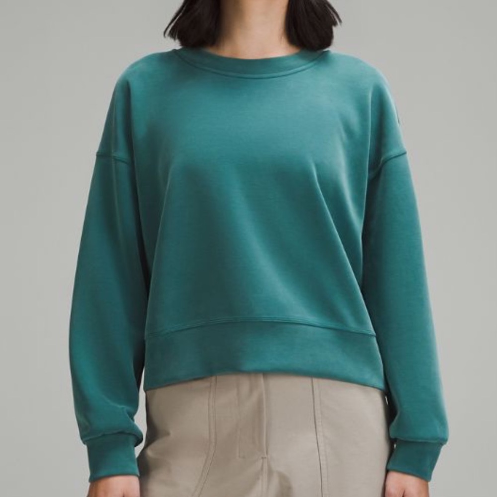 NWOT lululemon Perfectly Oversize Crop Crew Softstreme - Storm Teal